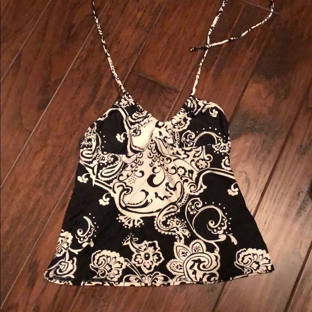 Swimsuit top size small.